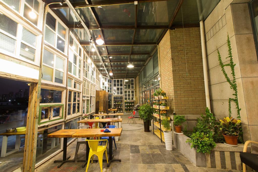 Hostel Marina Qingdao Exterior photo