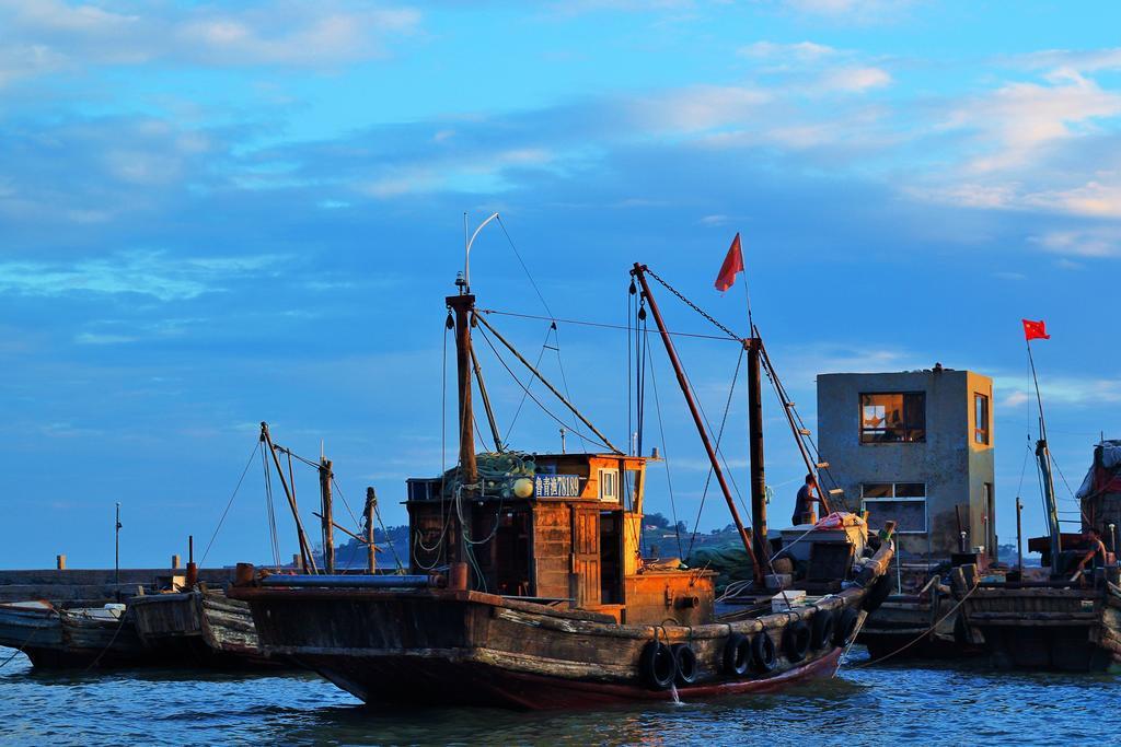 Hostel Marina Qingdao Exterior photo